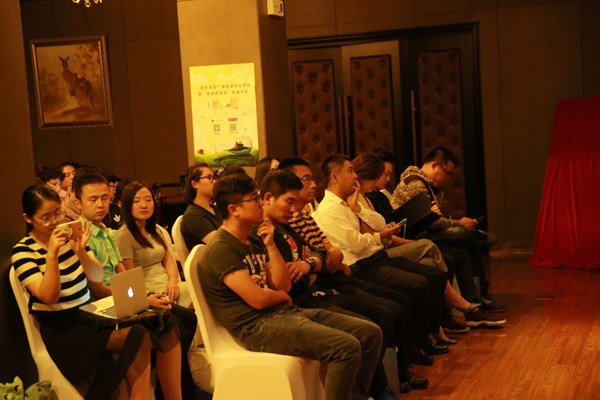 上官文露举办中秋鉴赏会：云音乐实现主播梦