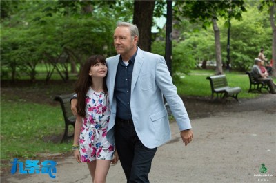 《九条命》口碑飘红 史派西演绎灵魂搞笑者