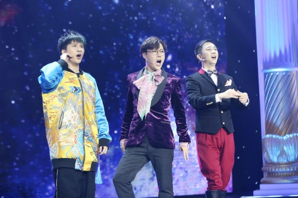 刘维呈现妖娆版“葫芦娃”