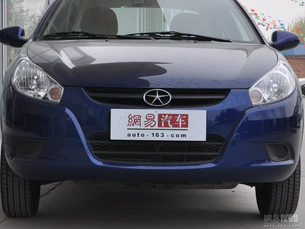 江淮同悦 2012款 1.3MT舒适型 前中网局部